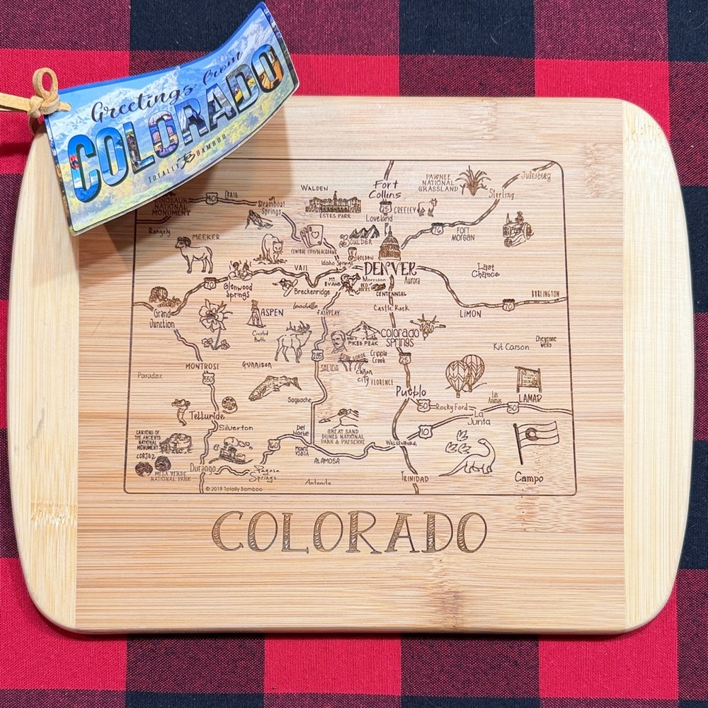 Colorado Bamboo Cutting Board NWT